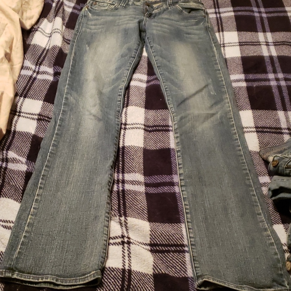 Jeans - Picture 2 of 4